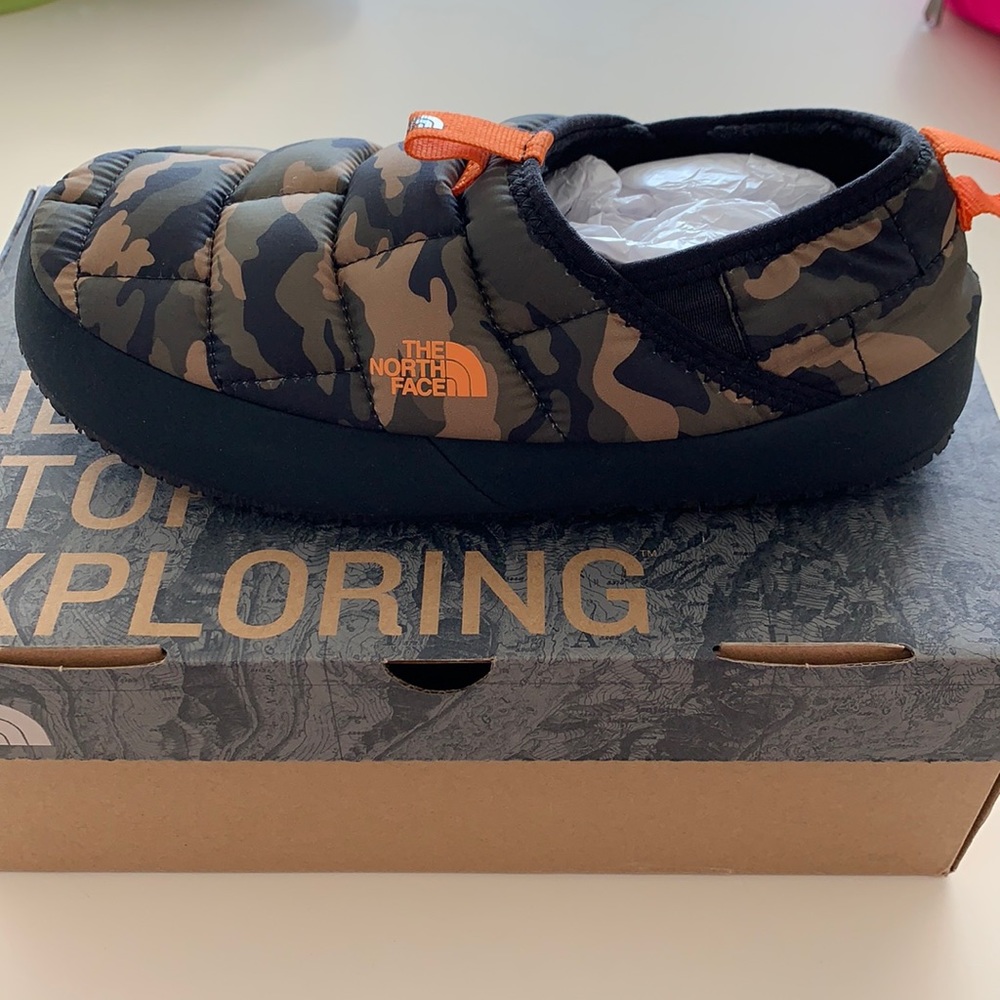North Face slippers